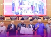 DPRD Paripurna Penjelasan Bupati Terhadap 4 Raperda Kabupaten Musi Rawas 2025 dan 3 Raperda Dibahas Lebih Lanjut