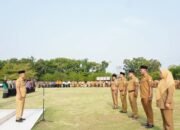Wakil Bupati Musi Rawas H Suprayitno pimpin Apel Penyerahan Bingkisan Bagi PNS Memasuki Purna Tugas