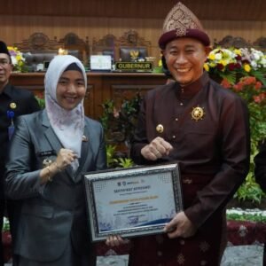 Wakil Walikota Hj. Bertha Hadiri Paripurna DPRD Hari Jadi Kota Lubuklinggau Ke-24 Tahun