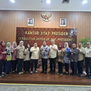 Bupati Banyuasin Usulkan Peningkatan Pelayanan Pemkab Banyuasin Ke Kepala Staf Presiden RI