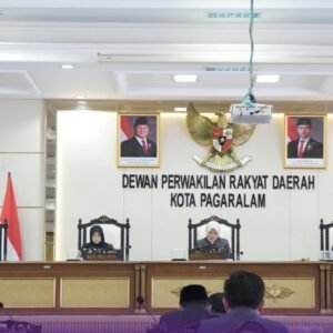 Wawako Pagar Alam Bertha Jawab Pandangan Fraksi Atas RAPBD 2026 Paripurna DPRD