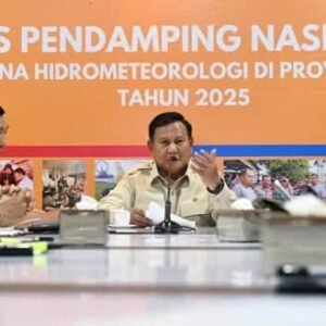 Presiden Prabowo Pimpin Rapat Terbatas Penanganan dan Pemulihan Bencana Sumatera