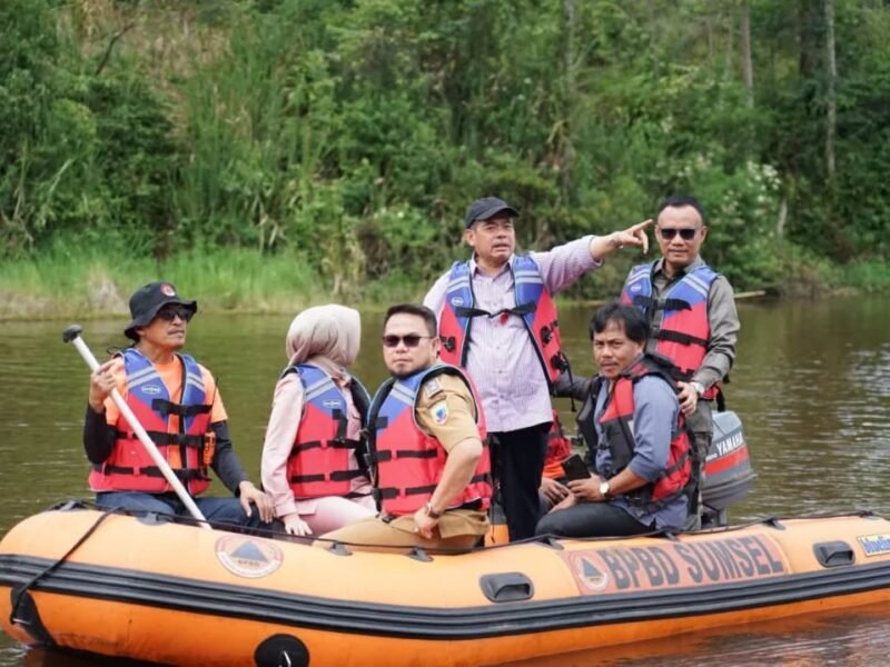 Bupati Lahat Bursah Zarnubi Tinjau Pengembangkan Tebat Besak Sebagai Sentra Budidaya Perikanan