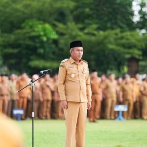 Wakil Bupati H. Suprayitno Pimpin Apel Bersama Aparatur Sipil Negara