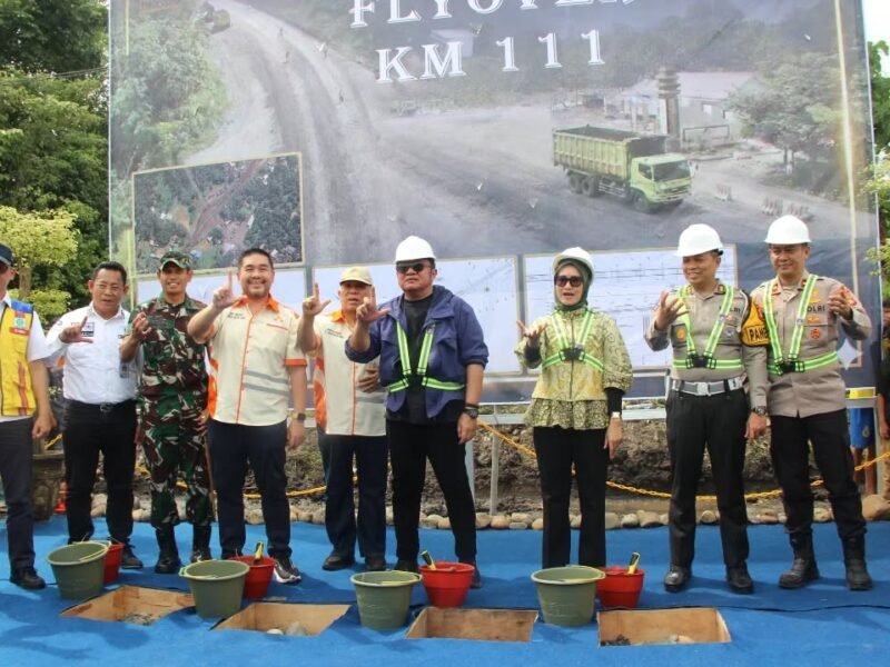 Wakil Bupati Lahat Lakukan Peletakan Batu Pertama Pembangunan Flyover Ruas KM. 111