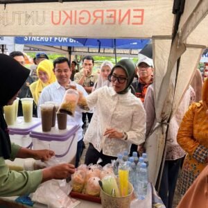 Wabup Lahat Resmikan Pasar Ramadhan Ayek Lematang 2026