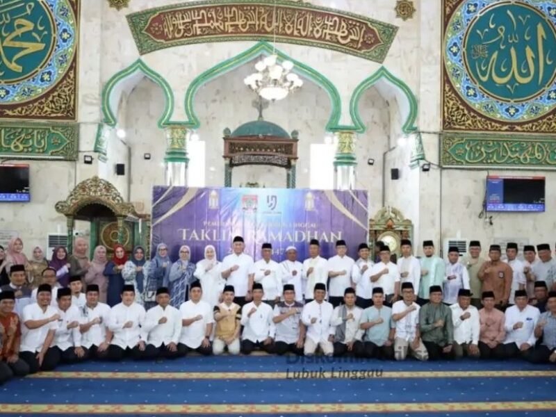 Wali Kota dan Wakil Wali Kota Hadiri Taklim Ramadan 1447 H di Masjid Agung As-Salam