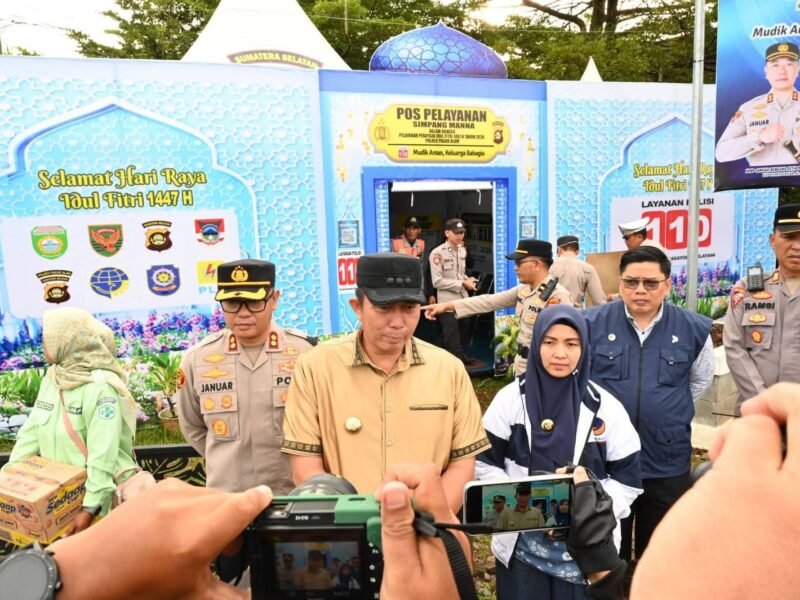 Wali Kota Pagar Alam Ludi Oliansyah Tinjau ke Sejumlah Pospam dan Pos Pelayanan Operasi Ketupat Musi 2026