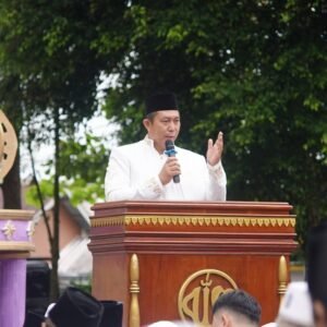 Wali Kota Ludi Oliansyah Salat Idul Fitri 1 Syawal 1447 H/2026 M di Lapangan Merdeka