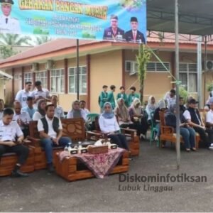 Wakil Walikota H. Rustam Effendi Tinjau Bazar Ramadhan dan Idul Fitri