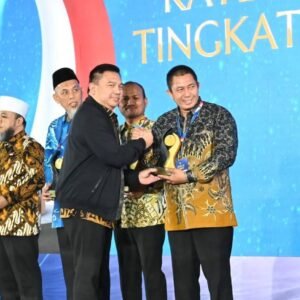 Walikota Pagar Alam Ludi Oliansyah Raih Penghargaan, Sukses Turunkan Angka Pengangguran