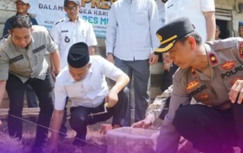 Wabup H. Suprayitno Lakukan Peletakan Batu Pertama Bedah Rumah Polres Musi Rawas Hari Bhayangkari ke-80