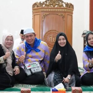 Wawako Hj Bertha Lepas Keberangkatan Wako Ludi Tunaikan Ibadah Haji