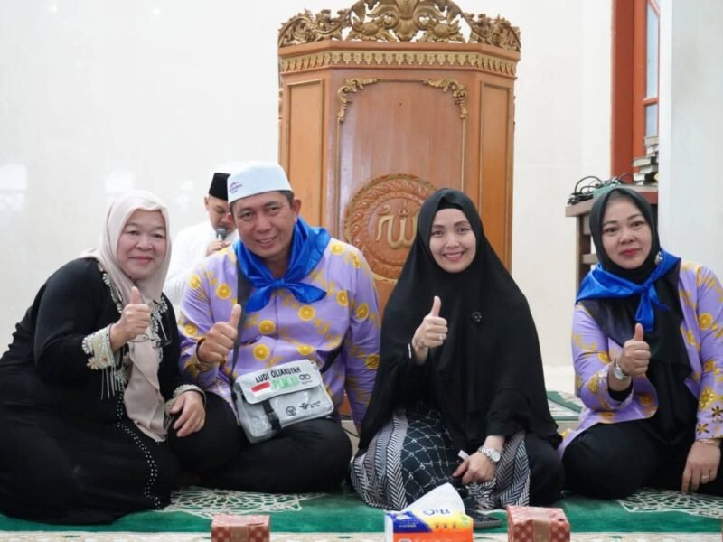 Wawako Hj Bertha Lepas Keberangkatan Wako Ludi Tunaikan Ibadah Haji