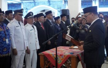 Sebanyak 56 Pejabat Dilingkungan Pemkab Empat Lawang Dilantik Bupati Dr. Joncik Muhammad