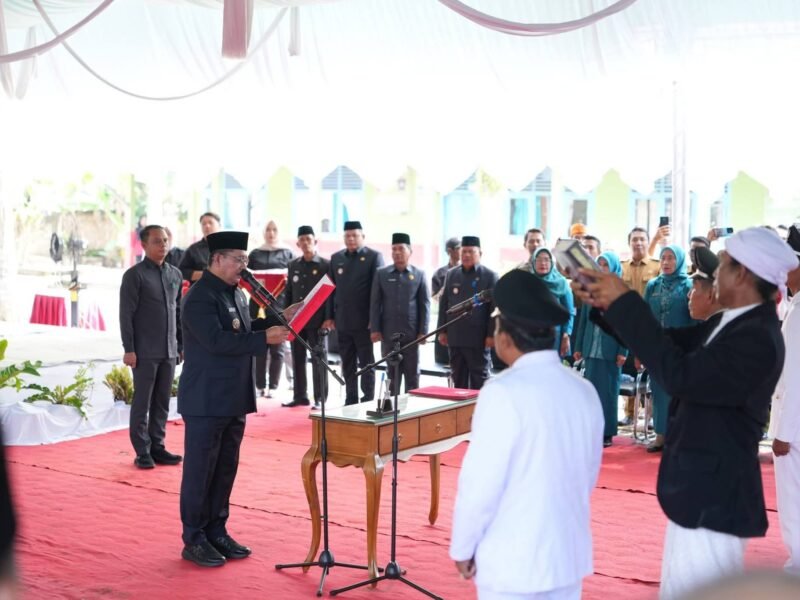Bupati Banyuasin Lantik Kades PAW di 4 Kecamatan, Tekankan Pelayanan Dan Pembangunan Desa ‎