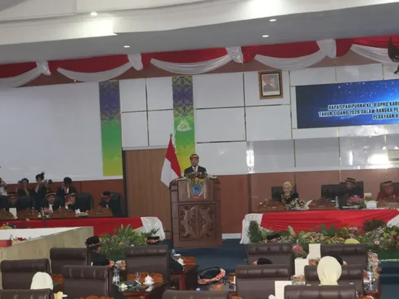Paripurna Istimewa HUT Kabupaten Lahat ke-157, Bupati Bursah Zarnubi Fokus Pembangunan Perdesaan Sampai ke Kota