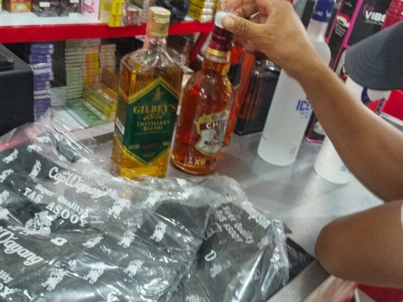 Diduga Mini Market Nendagung Pagar Alam Jual Miras Golongan C