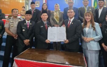 Paripurna Pandangan Fraksi DPRD Empat Lawang Beri Catatan dan Rekomendasi Terhadap LKPJ 2025