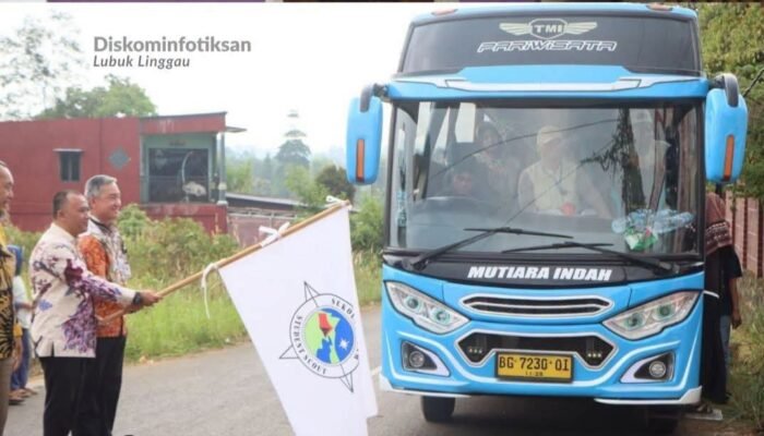 Staf Ahli II Lepas Kontingen Jambore SSAS Nusantara 3 ke Semarang