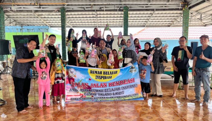 Rumah Belajar INSPIRASI Ajak Anak – Anak TPA Liburan ke Waterboom Tanjung Payang